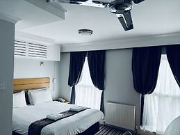 My Place Hotel