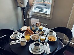 My Place Hotel