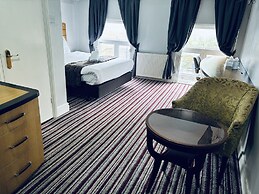 My Place Hotel