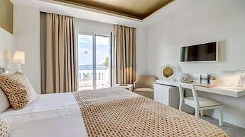 Hotel Illa D'Or