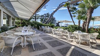 Hotel Illa D'Or