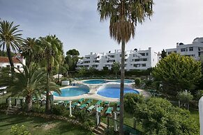 Apartamentos Ona Campanario