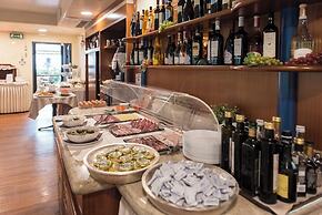 Yachting Hotel Mistral