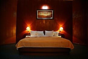 Ararat Hotel