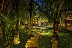 The Lodge At Uxmal