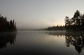 Algonquin Eco-Lodge