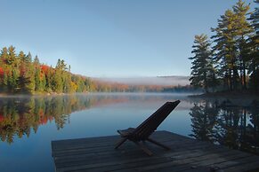 Algonquin Eco-Lodge