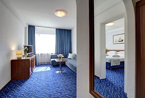 Izmailovo Alfa Hotel