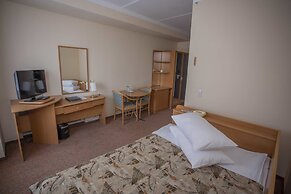 Izmailovo Alfa Hotel