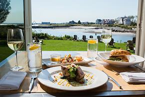 Breakwater Inn