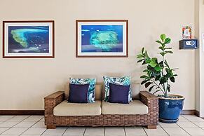 Trinity Beach Club Holiday Apartments