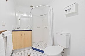 Trinity Beach Club Holiday Apartments