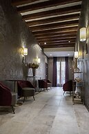 Alle Guglie Boutique Hotel
