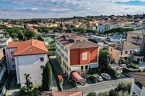Hotel City