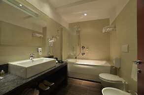Best Western Plus Soave Hotel