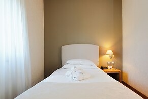 Hotel Touring
