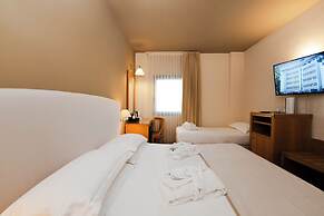Hotel Touring
