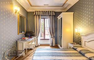 Hotel La Lumiere di Piazza di Spagna