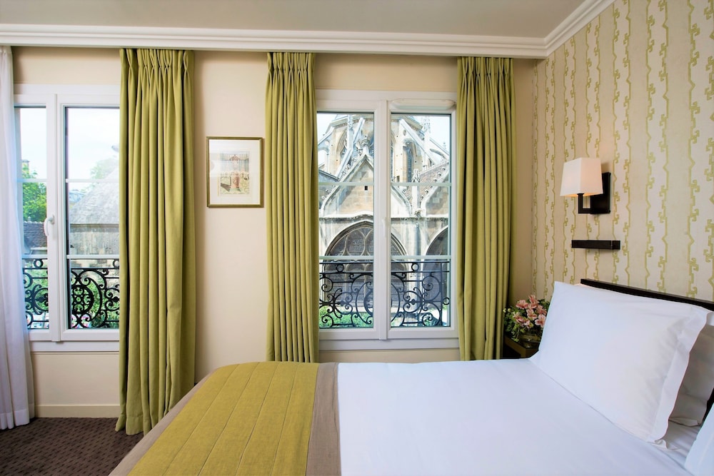 Hôtel Henri IV Rive Gauche