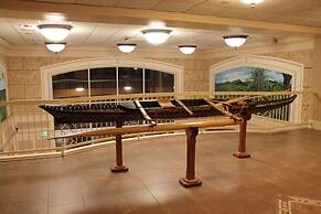 Tradewinds Hotel