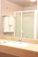 Tradewinds Hotel