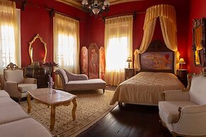 Ilion Hotel Suites