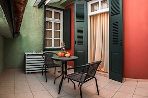Ilion Hotel Suites