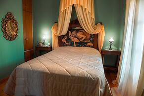 Ilion Hotel Suites
