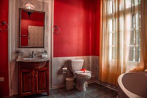 Ilion Hotel Suites