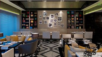 InterContinental Marine Drive Mumbai by IHG
