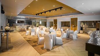InterContinental Marine Drive Mumbai by IHG