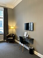 Unique Hotel