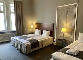 Unique Hotel