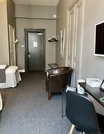 Unique Hotel