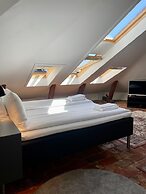 Unique Hotel