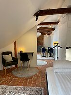 Unique Hotel