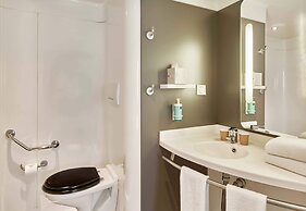 B&B HOME Rueil-Malmaison Gare