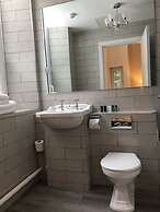 Isaacs Hotel Cork City