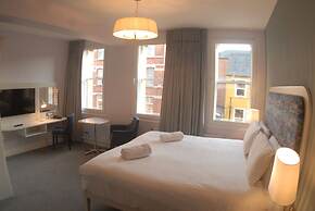 Isaacs Hotel Cork City