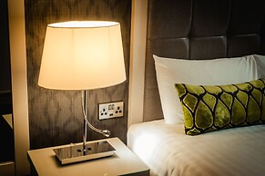 Isaacs Hotel Cork City