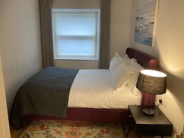 Isaacs Hotel Cork City