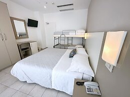 Aura Living Hotel
