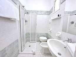 Aura Living Hotel