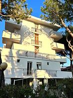 Aura Living Hotel