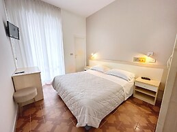 Aura Living Hotel