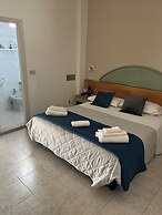 Aura Living Hotel