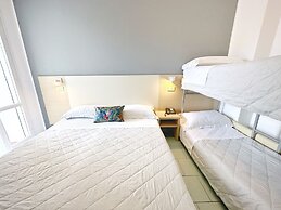 Aura Living Hotel