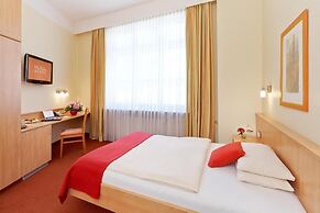 Hotel Adria München