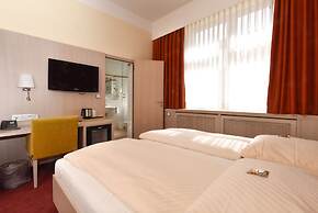 Hotel Adria München