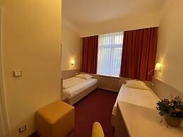 Hotel Adria München